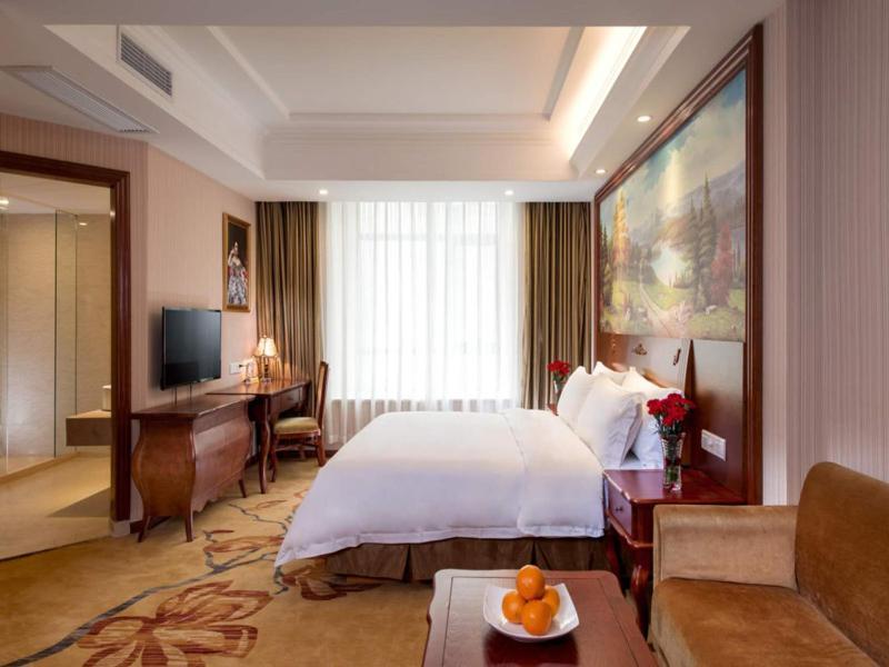 Vienna Hotel Puning South Huancheng Road High-Speed Train Station Extérieur photo